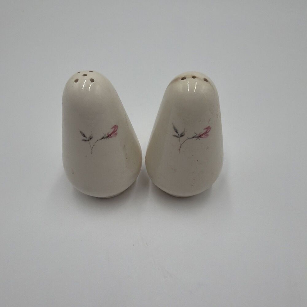 Mid-Century Universal Potteries Ballerina Rosette Salt & Pepper Shakers VTG